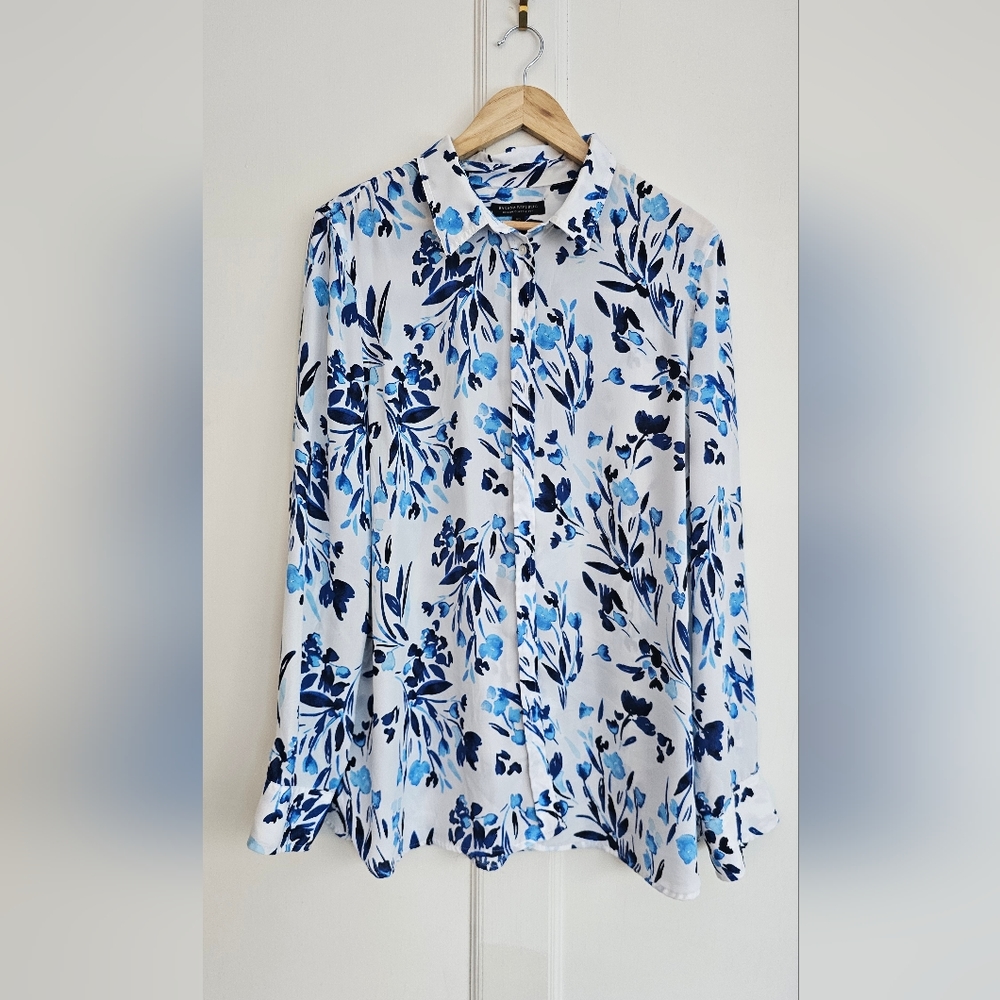 Tall Banana Republic Dillon Blue Floral Blouse